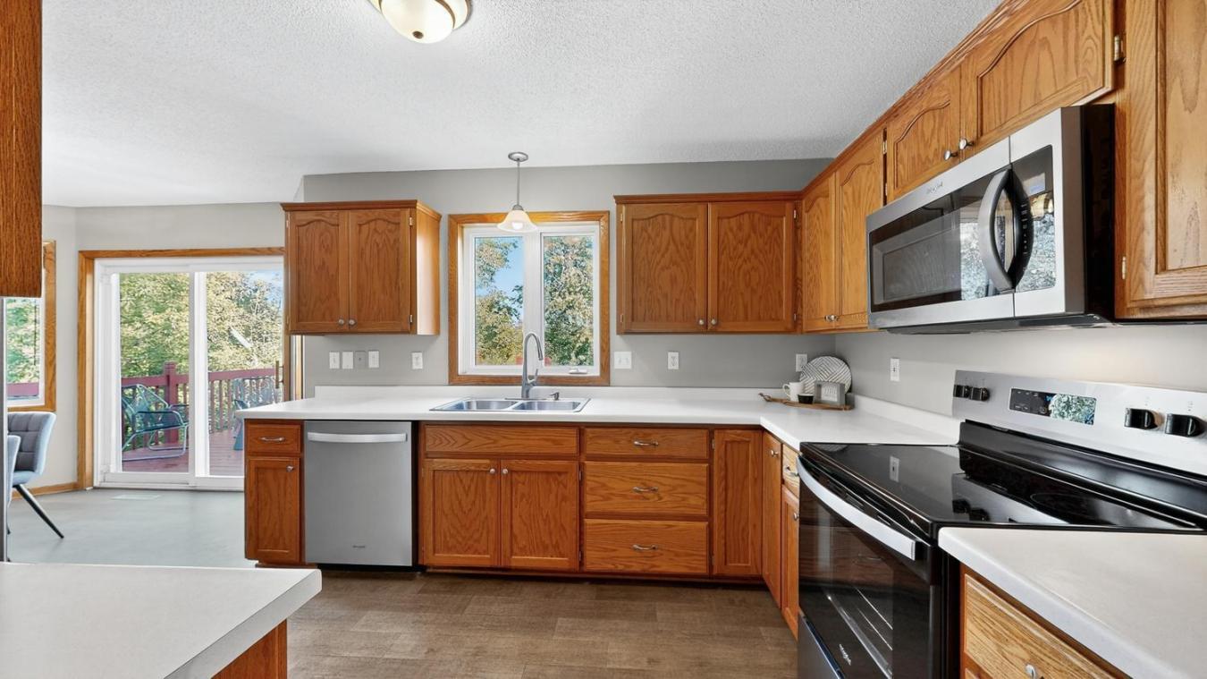 2114 Ponderosa Drive SW Rochester MN, Rochester, Olmsted, 55902, United States, 4 Bedrooms Bedrooms, ,3 BathroomsBathrooms,Residential,For Sale,2114 Ponderosa Drive SW Rochester MN,6791662