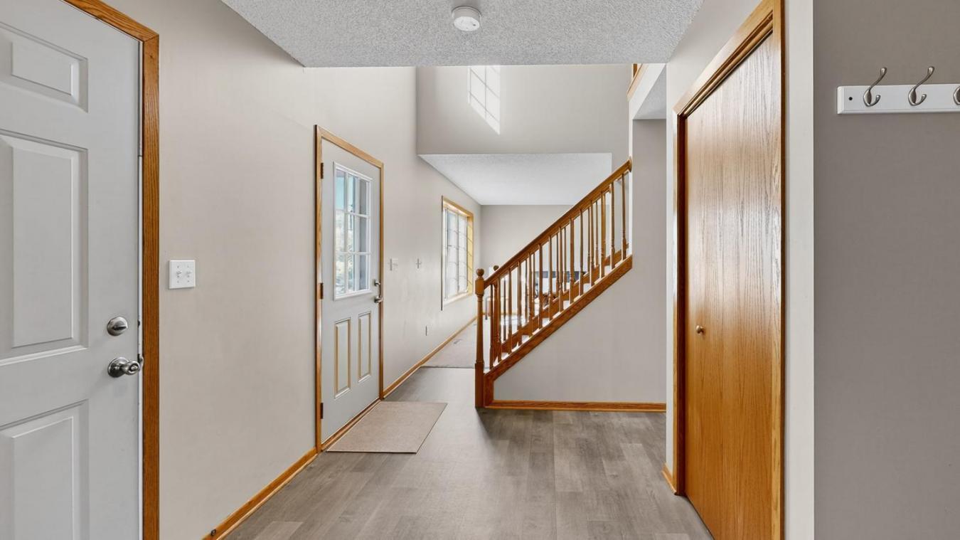 2114 Ponderosa Drive SW Rochester MN, Rochester, Olmsted, 55902, United States, 4 Bedrooms Bedrooms, ,3 BathroomsBathrooms,Residential,For Sale,2114 Ponderosa Drive SW Rochester MN,6791662