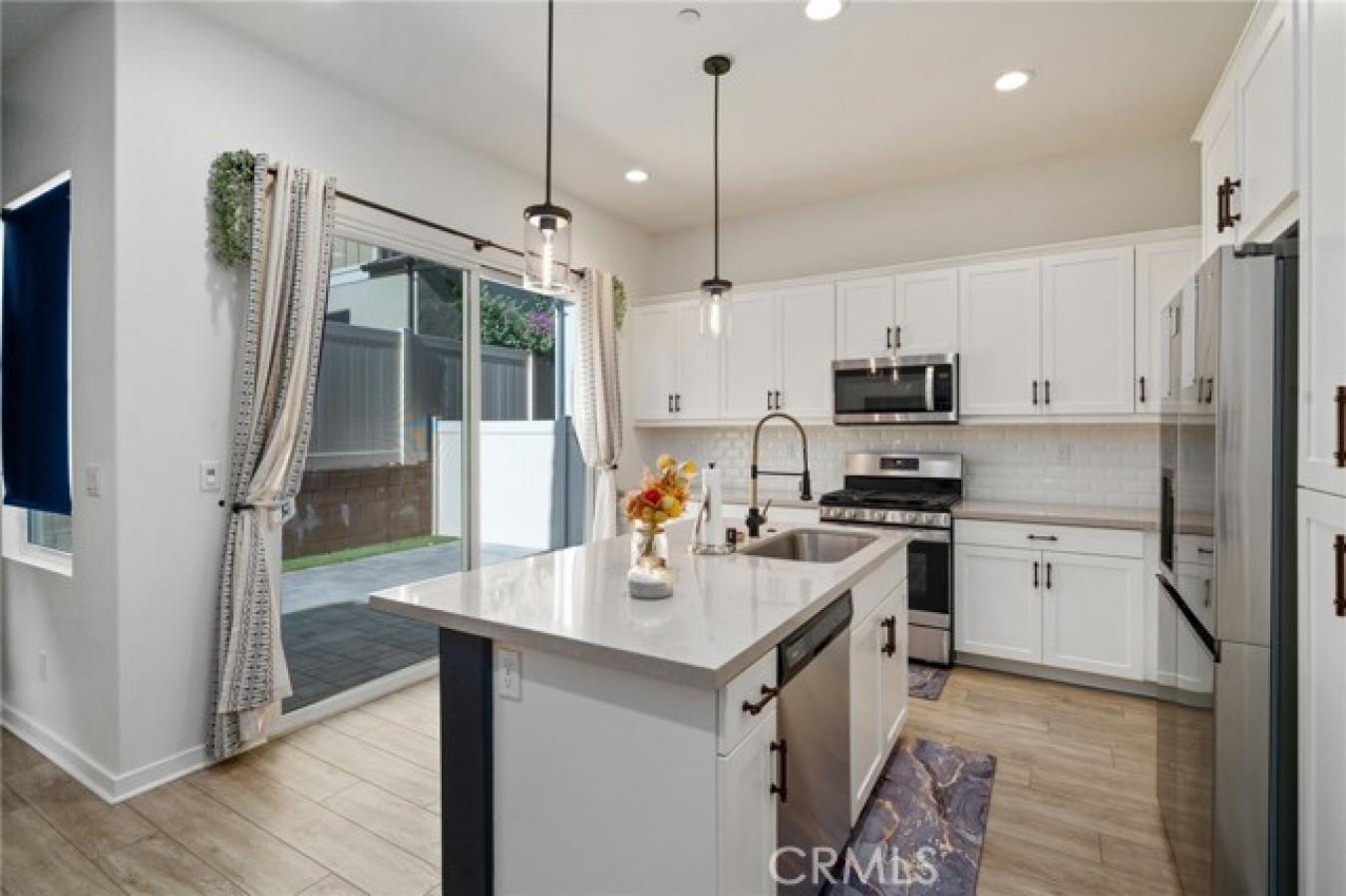 Corona, Riverside, 92883, United States, 3 Bedrooms Bedrooms, ,2 BathroomsBathrooms,Residential,For Sale,1953209