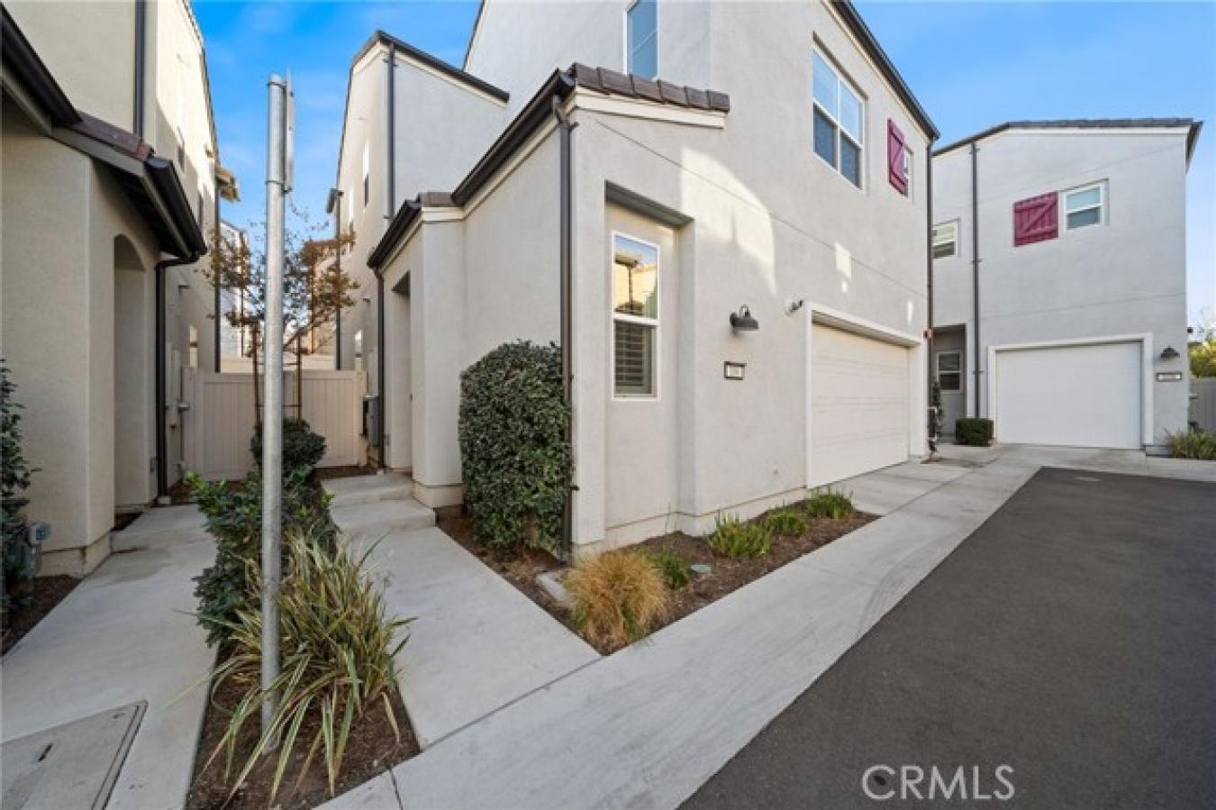 Corona, Riverside, 92883, United States, 3 Bedrooms Bedrooms, ,2 BathroomsBathrooms,Residential,For Sale,1953209