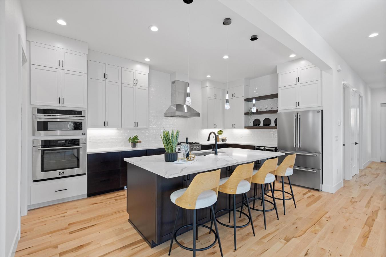 Lake Oswego, Multnomah, 97035, United States, 4 Bedrooms Bedrooms, ,3 BathroomsBathrooms,Residential,For Sale,1953208