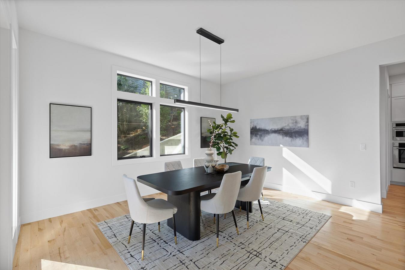 Lake Oswego, Multnomah, 97035, United States, 4 Bedrooms Bedrooms, ,3 BathroomsBathrooms,Residential,For Sale,1953208