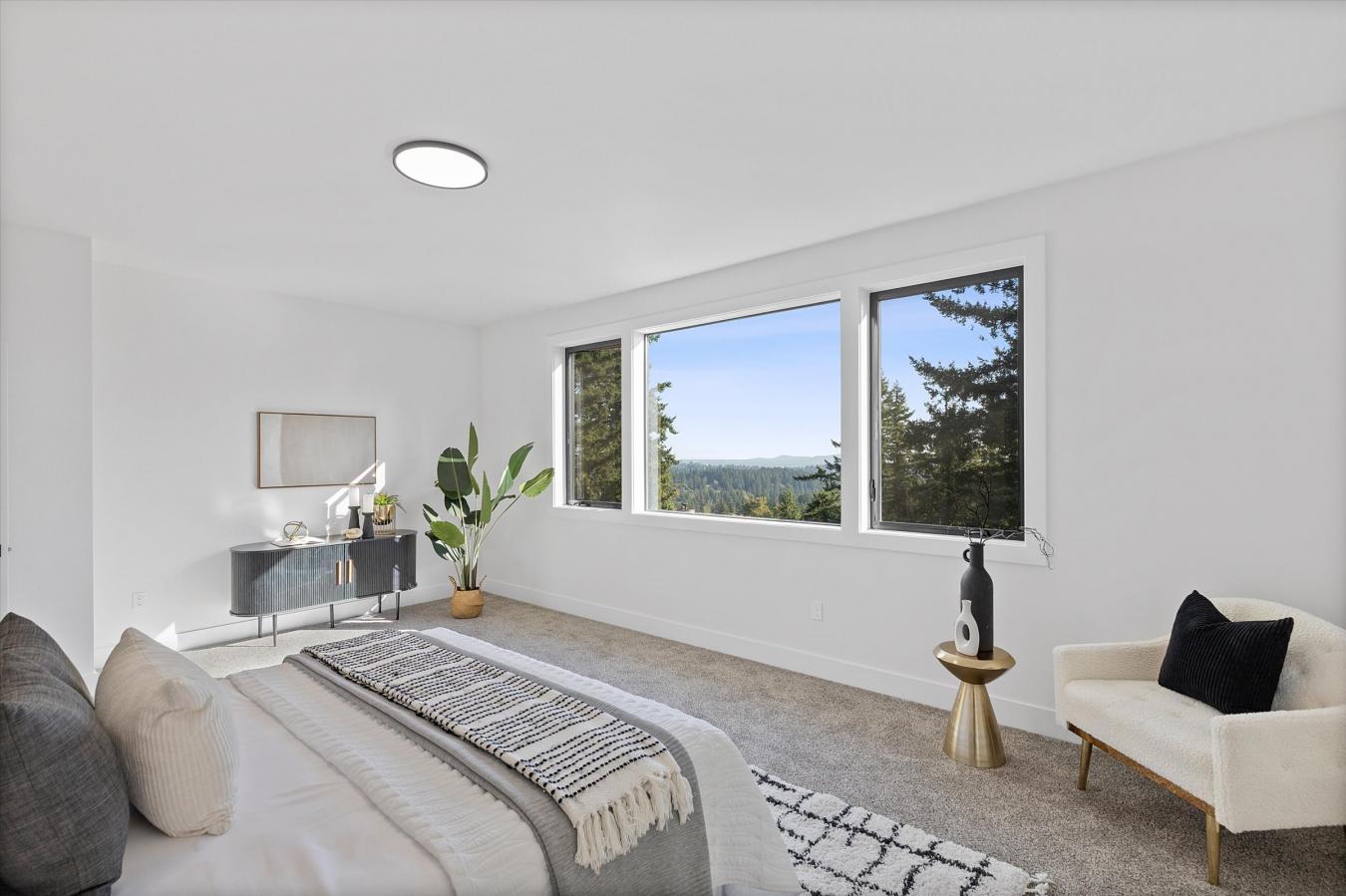 Lake Oswego, Multnomah, 97035, United States, 4 Bedrooms Bedrooms, ,3 BathroomsBathrooms,Residential,For Sale,1953208