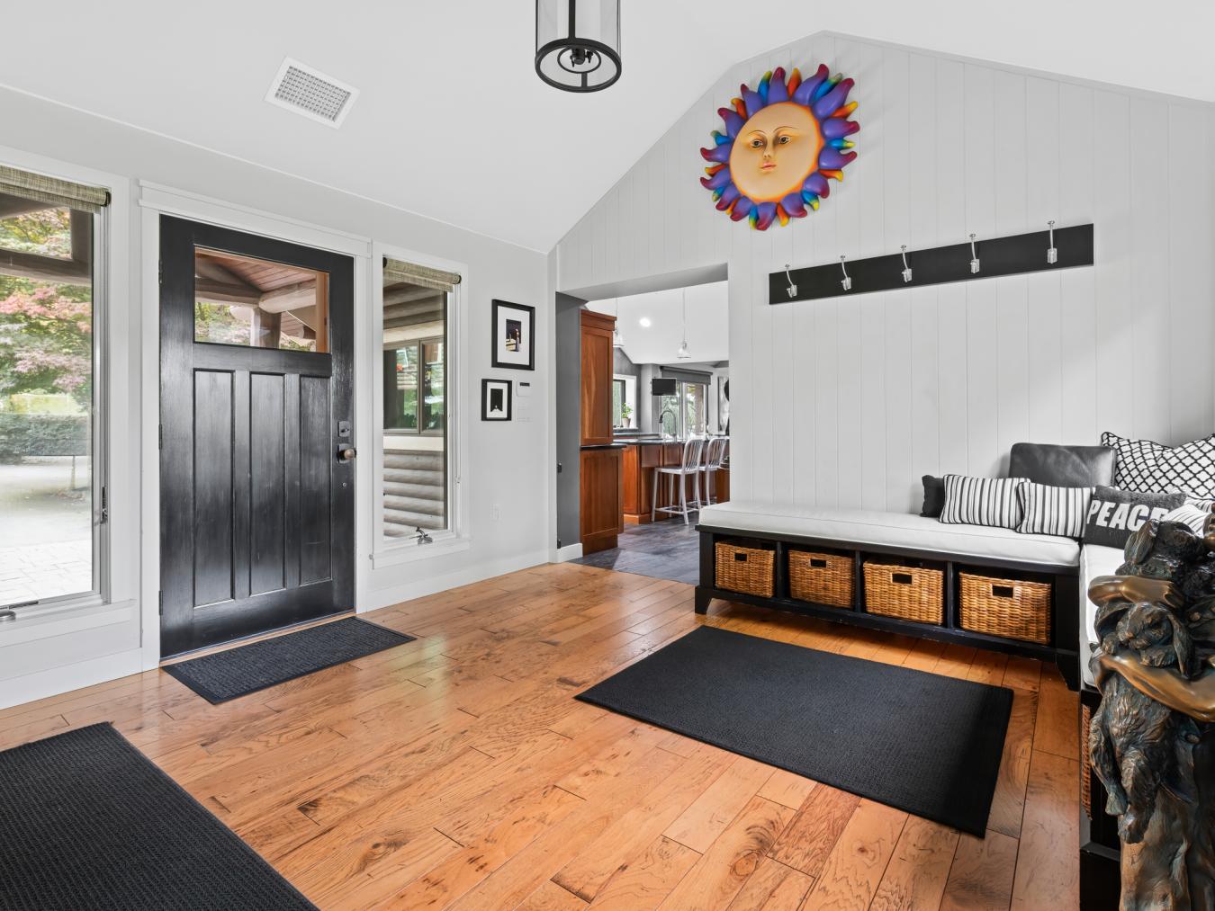 Smithfield, Providence, 02917, United States, 3 Bedrooms Bedrooms, ,2 BathroomsBathrooms,Residential,For Sale,1953585