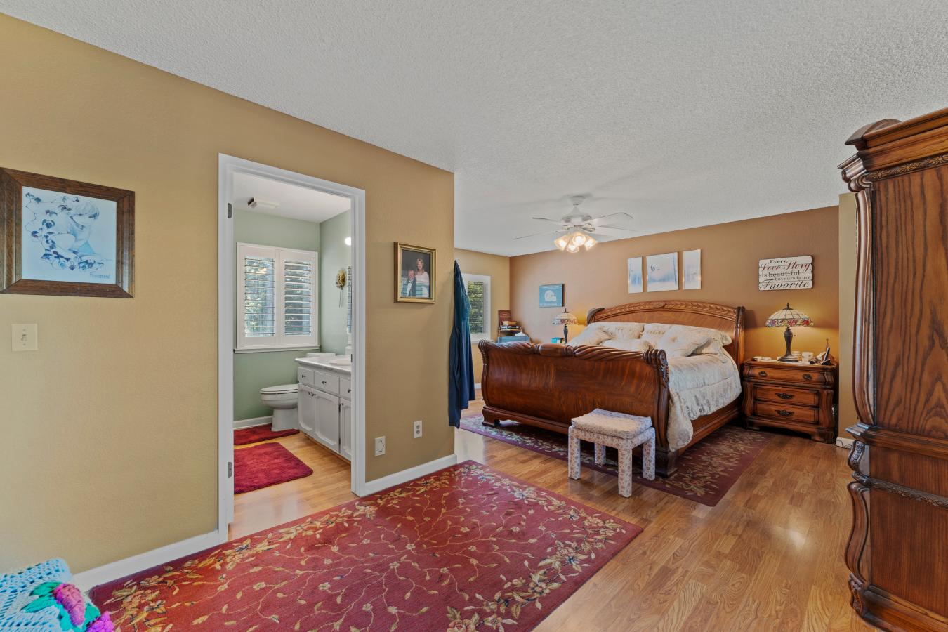 Smartsville, Nevada, 95977, United States, 6 Bedrooms Bedrooms, ,2 BathroomsBathrooms,Residential,For Sale,1953203