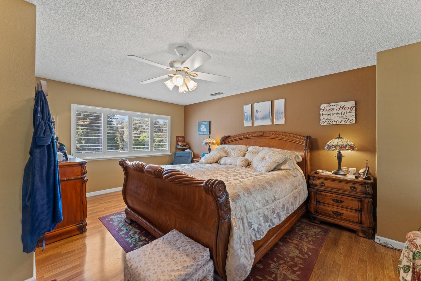 Smartsville, Nevada, 95977, United States, 6 Bedrooms Bedrooms, ,2 BathroomsBathrooms,Residential,For Sale,1953203
