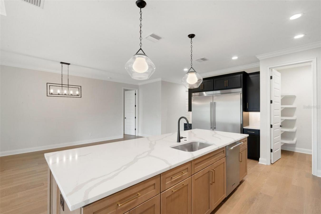LAKELAND, Polk, 33812, United States, 5 Bedrooms Bedrooms, ,4 BathroomsBathrooms,Residential,For Sale,1953200