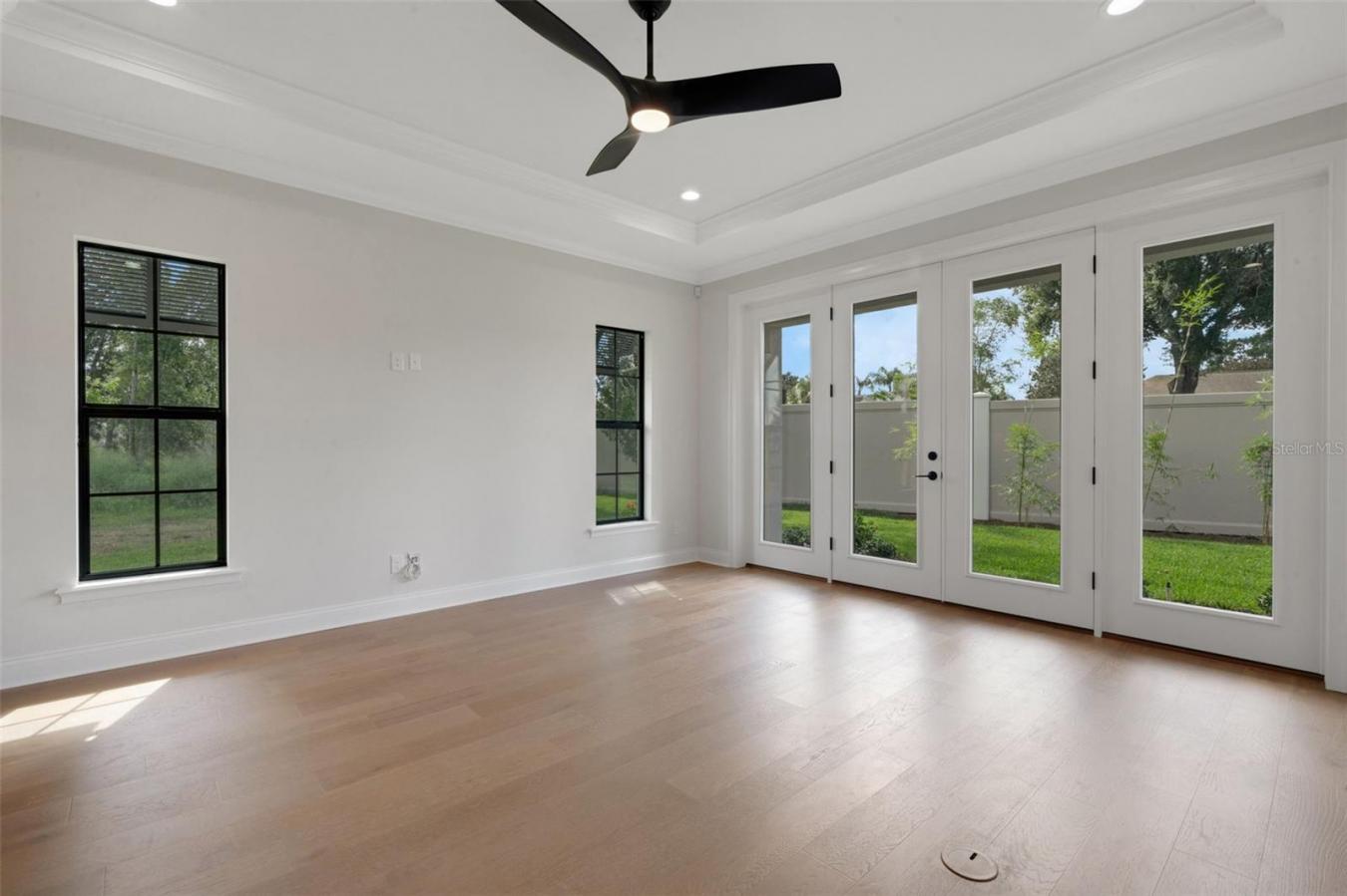 LAKELAND, Polk, 33812, United States, 5 Bedrooms Bedrooms, ,4 BathroomsBathrooms,Residential,For Sale,1953200