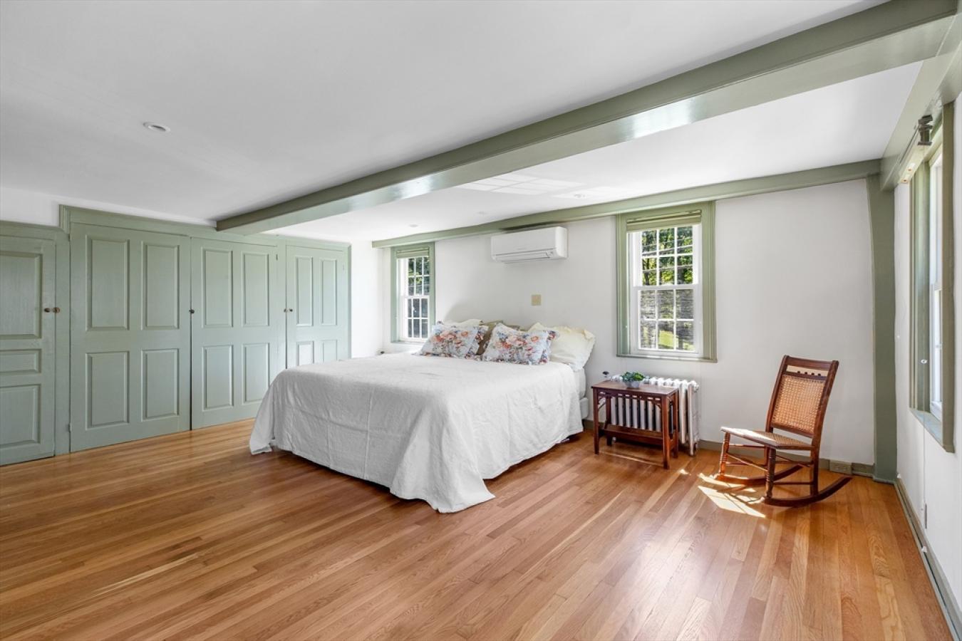 Ipswich, Essex, 01938, United States, 4 Bedrooms Bedrooms, ,3 BathroomsBathrooms,Residential,For Sale,1953201