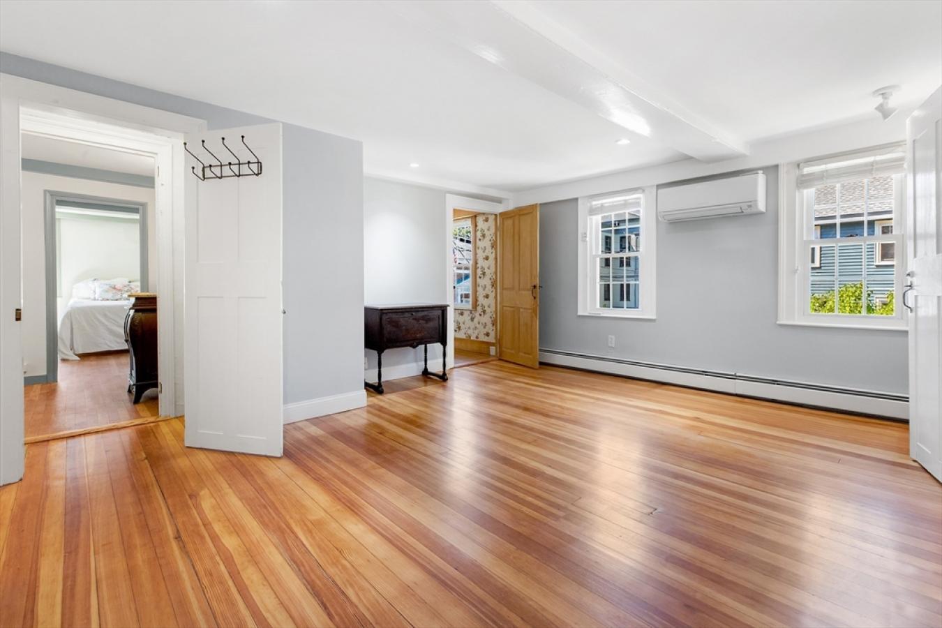Ipswich, Essex, 01938, United States, 4 Bedrooms Bedrooms, ,3 BathroomsBathrooms,Residential,For Sale,1953201