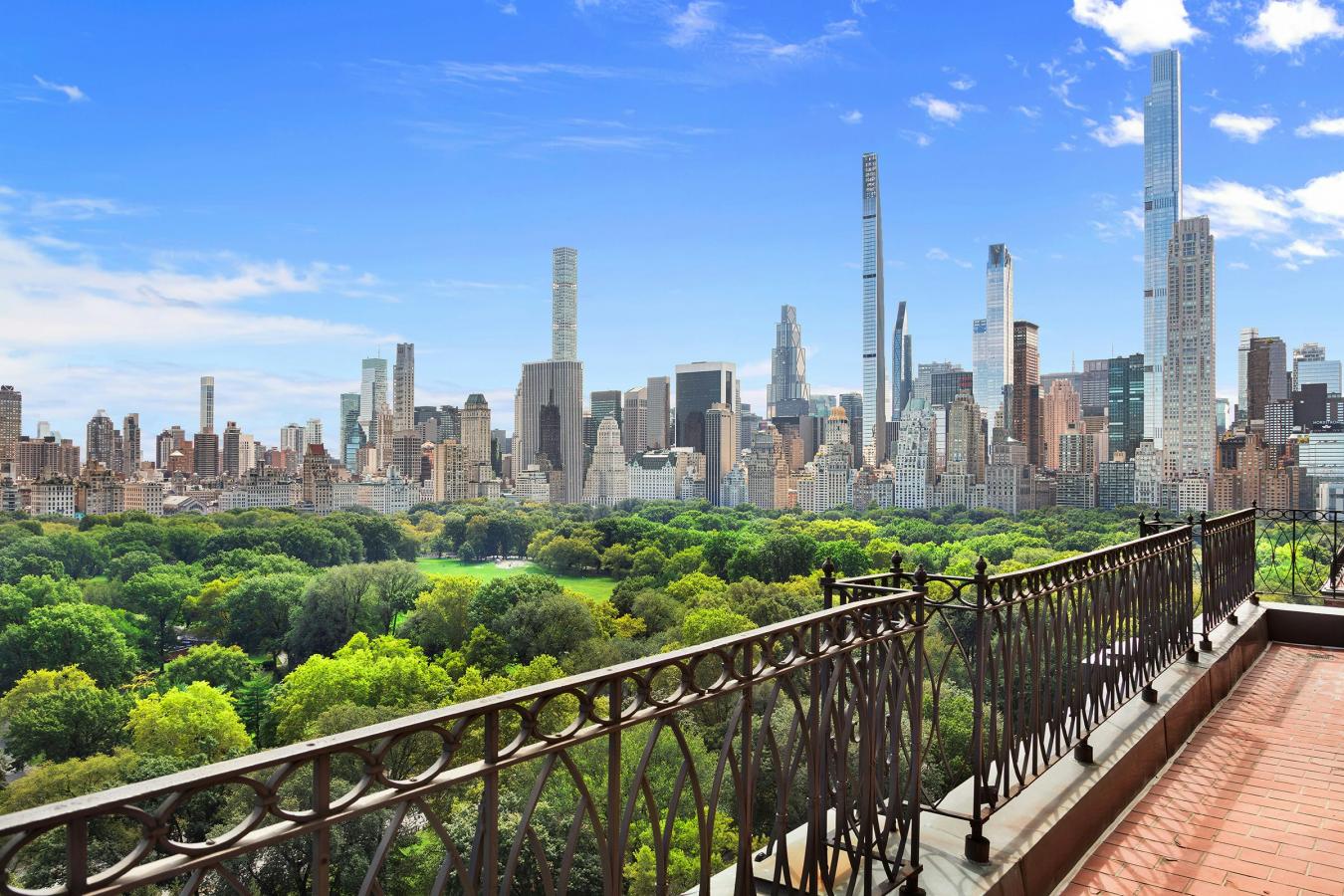 New York, New York, 10023, United States, 3 Bedrooms Bedrooms, ,4 BathroomsBathrooms,Residential,For Sale,1953583