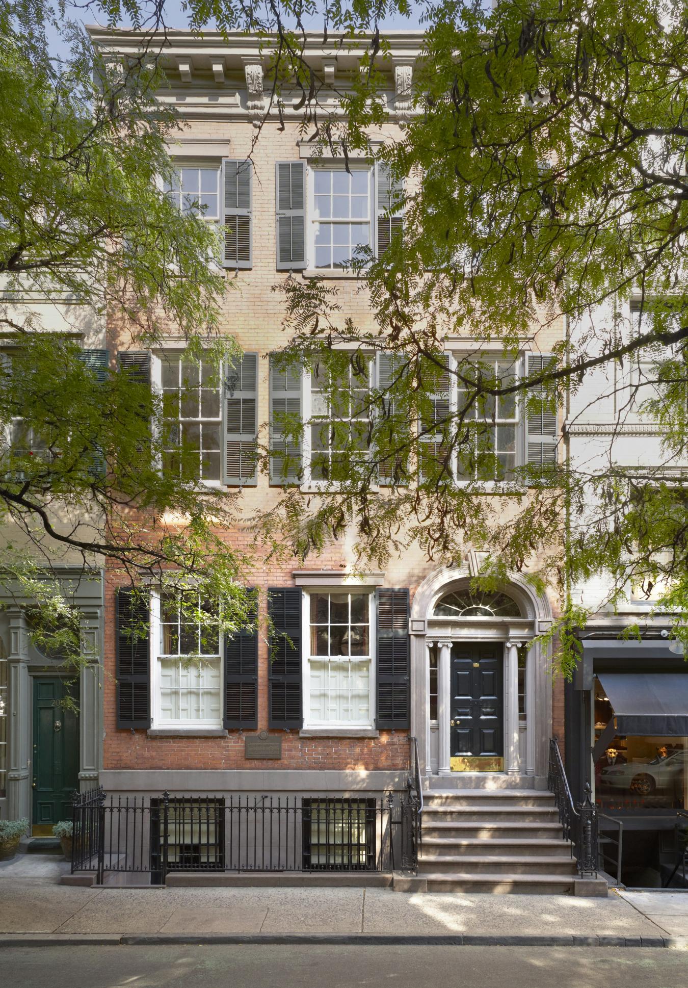 Soho, New York, 10012, United States, 6 Bedrooms Bedrooms, ,3 BathroomsBathrooms,Residential,For Sale,1953582 Soho, New York, 10012, United States, 6 Bedrooms Bedrooms, ,3 BathroomsBathrooms,Residential,For Sale,1953582