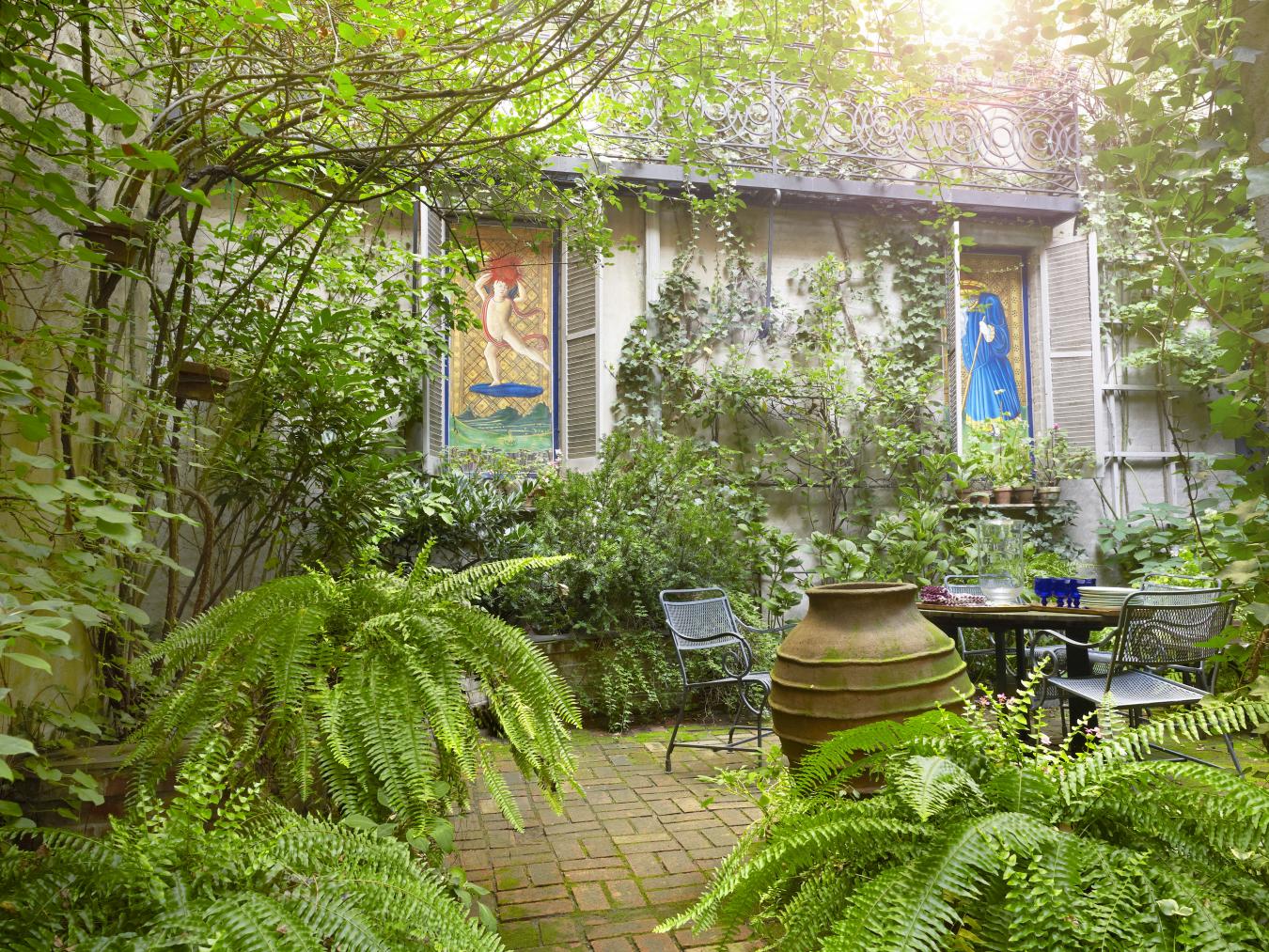 Soho, New York, 10012, United States, 6 Bedrooms Bedrooms, ,3 BathroomsBathrooms,Residential,For Sale,1953582