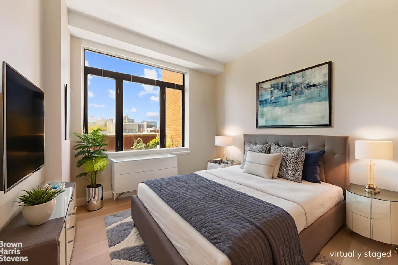 Central Harlem, New York, 10027, United States, 3 Bedrooms Bedrooms, ,2 BathroomsBathrooms,Residential,For Sale,1953198