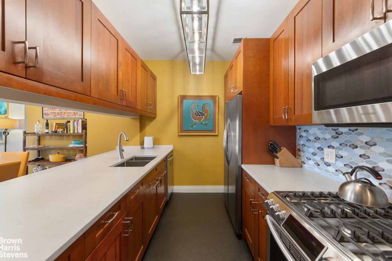 Central Harlem, New York, 10027, United States, 3 Bedrooms Bedrooms, ,2 BathroomsBathrooms,Residential,For Sale,1953198