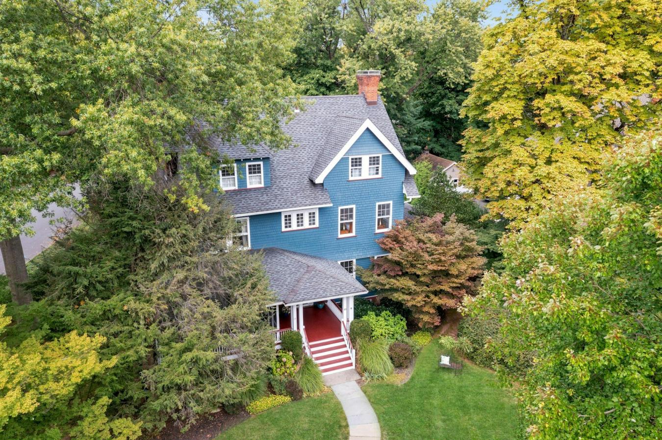 Montclair, New Jersey, 07042, United States, 6 Bedrooms Bedrooms, ,3 BathroomsBathrooms,Residential,For Sale,1953196