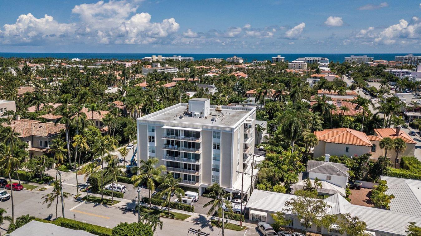 Palm Beach, Florida, 33480, United States, 1 Bedroom Bedrooms, ,1 BathroomBathrooms,Residential,For Sale,1953195