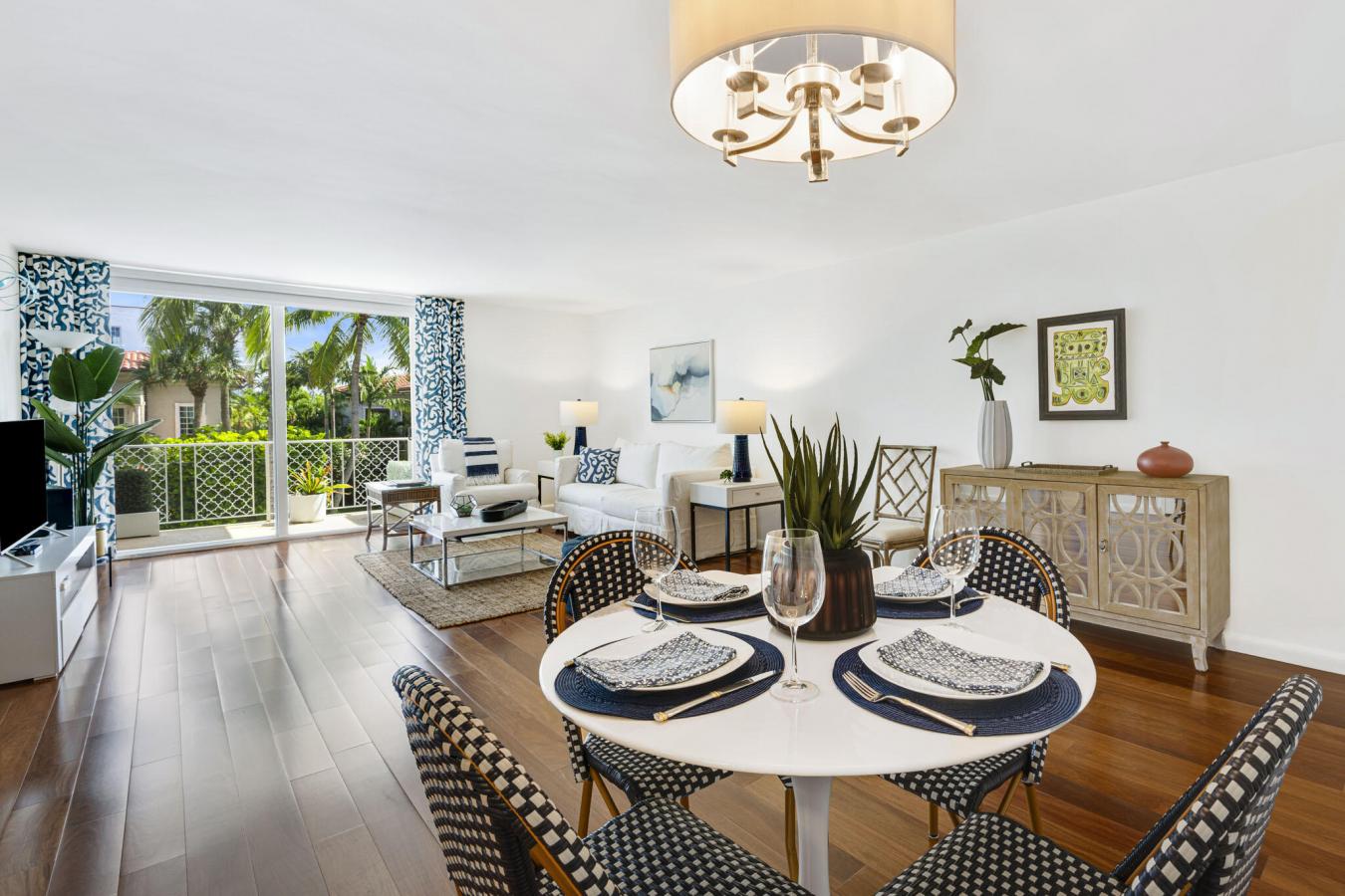 Palm Beach, Florida, 33480, United States, 1 Bedroom Bedrooms, ,1 BathroomBathrooms,Residential,For Sale,1953195