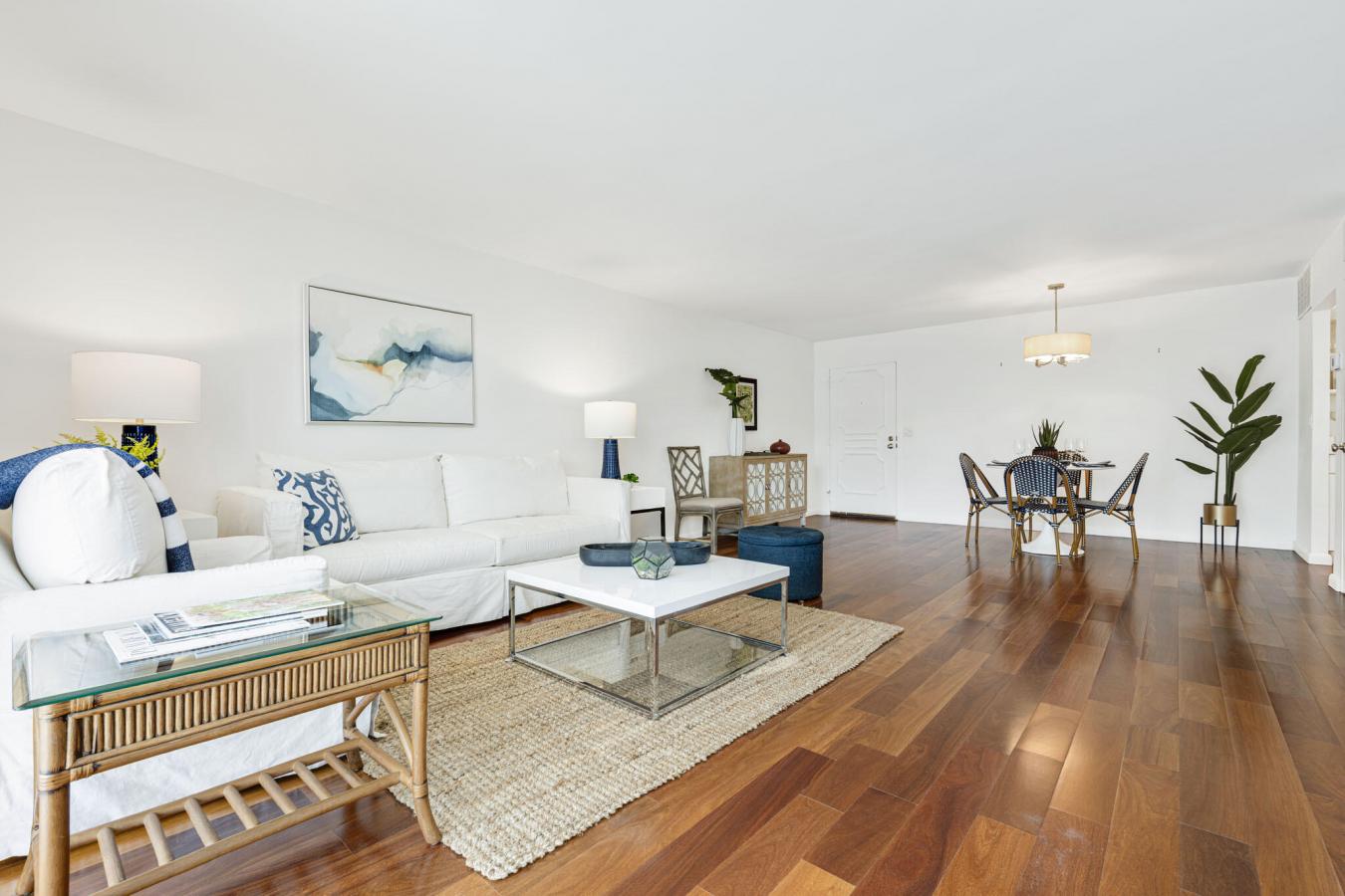 Palm Beach, Florida, 33480, United States, 1 Bedroom Bedrooms, ,1 BathroomBathrooms,Residential,For Sale,1953195