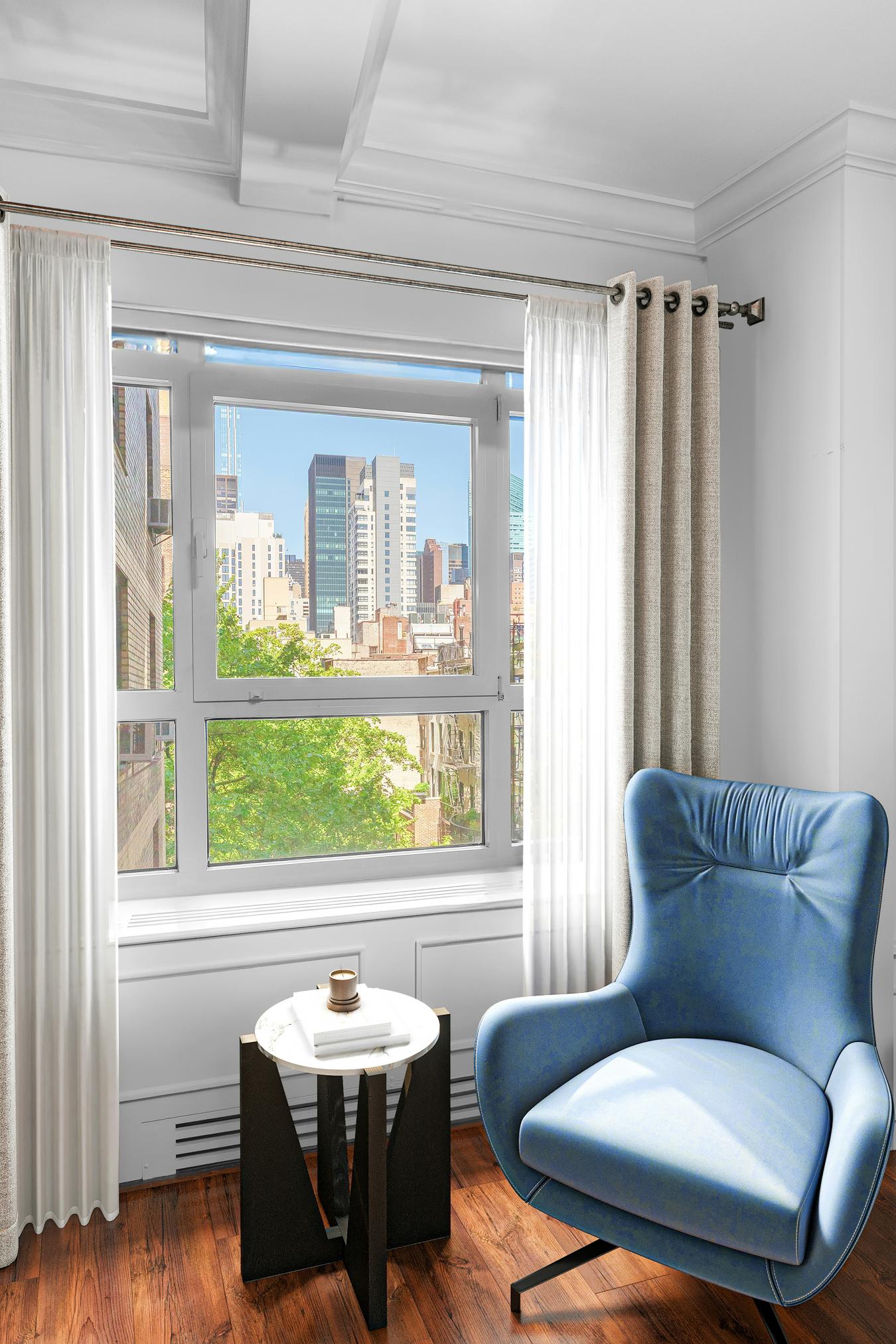 New York, New York, 10022, United States, 3 Bedrooms Bedrooms, ,2 BathroomsBathrooms,Residential,For Sale,1953194