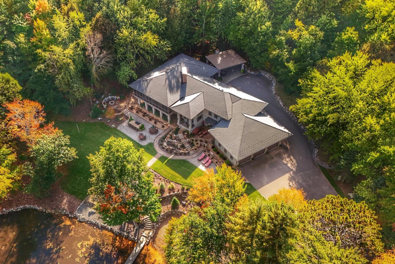 Eagle River, Wisconsin, 54521, United States, 6 Bedrooms Bedrooms, ,7 BathroomsBathrooms,Residential,For Sale,1953191