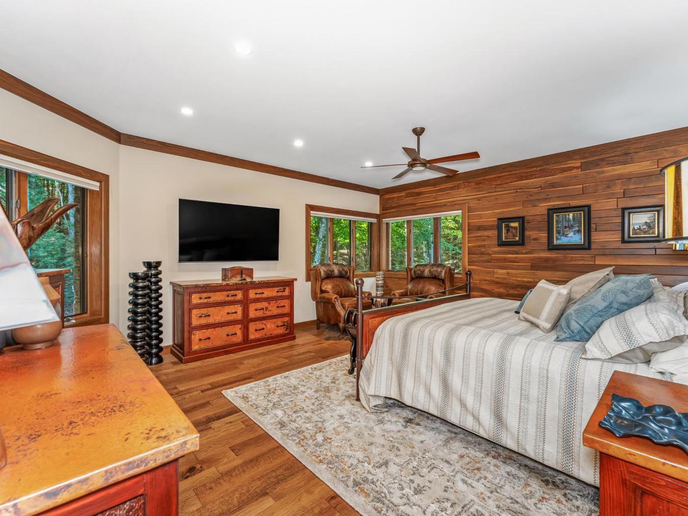 Eagle River, Wisconsin, 54521, United States, 6 Bedrooms Bedrooms, ,7 BathroomsBathrooms,Residential,For Sale,1953191