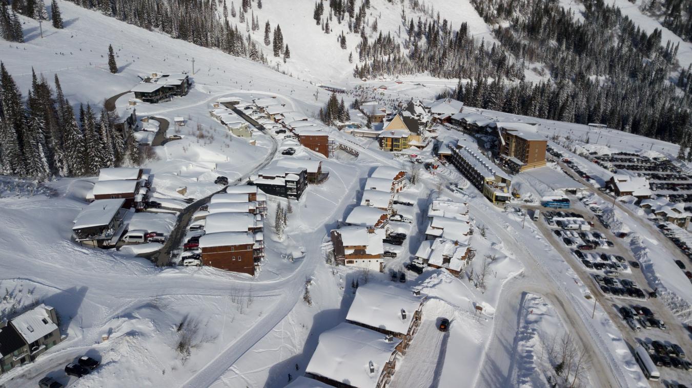 Sandpoint, Bonner, 83864, United States, 4 Bedrooms Bedrooms, ,3 BathroomsBathrooms,Residential,For Sale,1959881