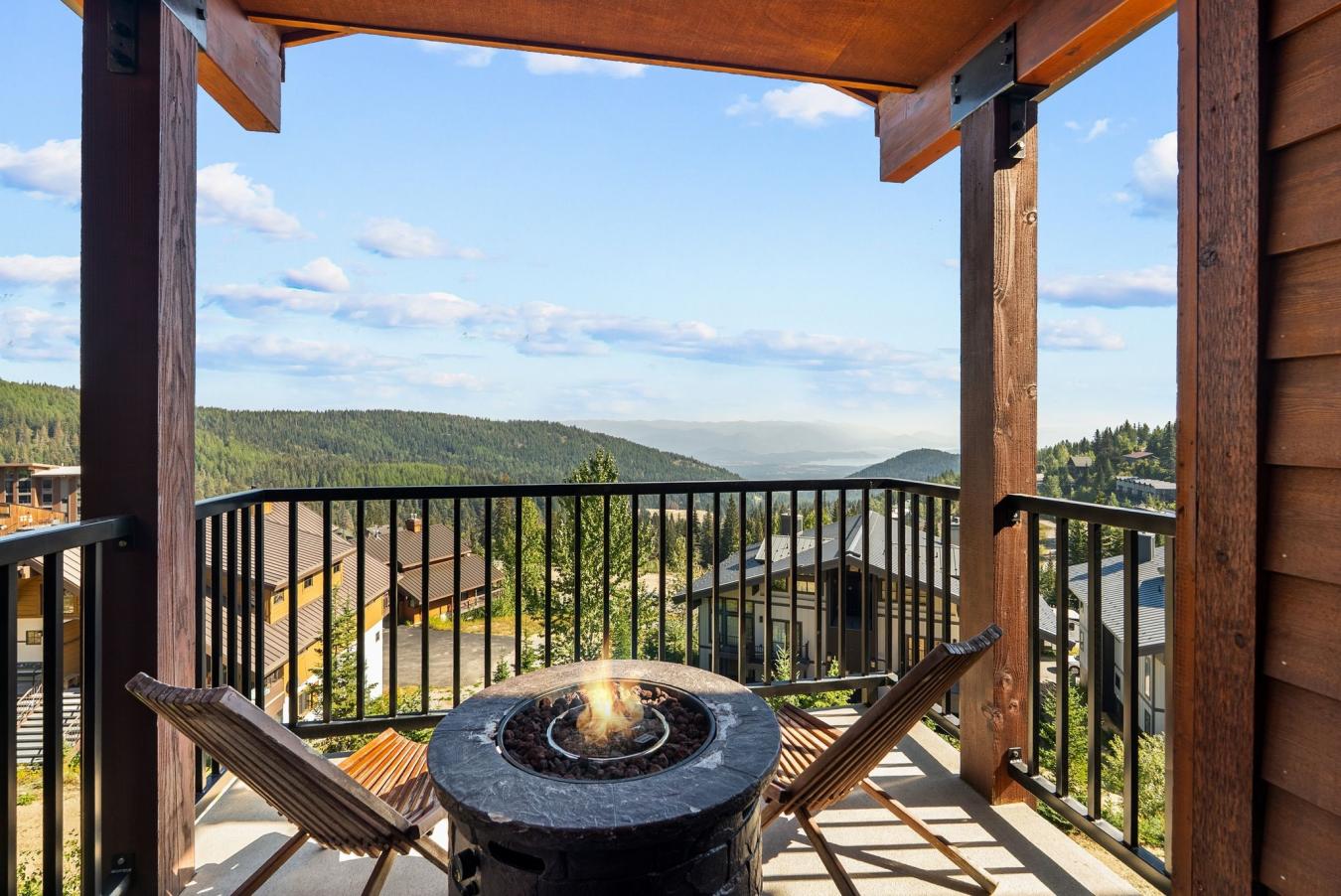 Sandpoint, Bonner, 83864, United States, 4 Bedrooms Bedrooms, ,3 BathroomsBathrooms,Residential,For Sale,1959881