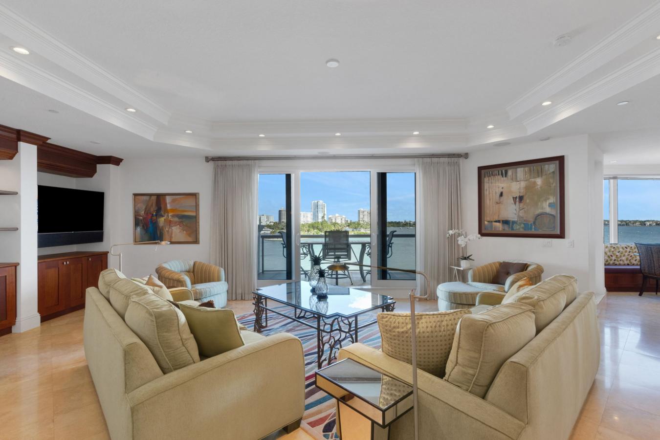 Sarasota, Sarasota, 34236, United States, 3 Bedrooms Bedrooms, ,3 BathroomsBathrooms,Residential,For Sale,1953565