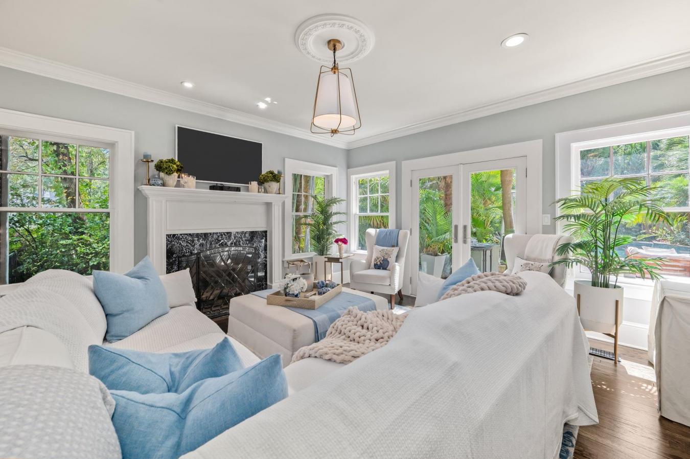 Jacksonville, Duval, 32205, United States, 3 Bedrooms Bedrooms, ,2 BathroomsBathrooms,Residential,For Sale,1953563