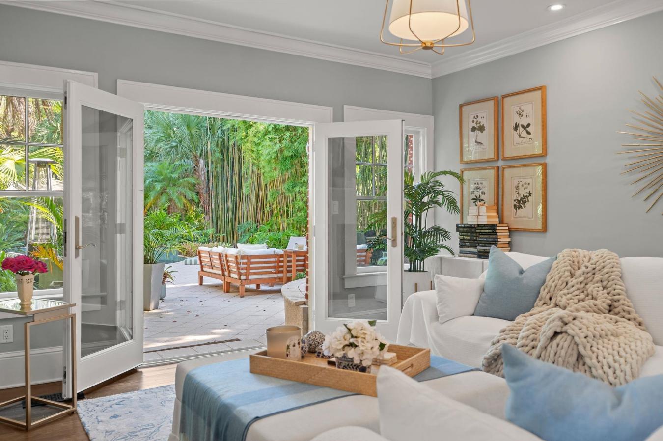 Jacksonville, Duval, 32205, United States, 3 Bedrooms Bedrooms, ,2 BathroomsBathrooms,Residential,For Sale,1953563