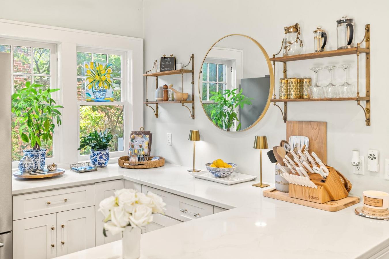 Jacksonville, Duval, 32205, United States, 3 Bedrooms Bedrooms, ,2 BathroomsBathrooms,Residential,For Sale,1953563