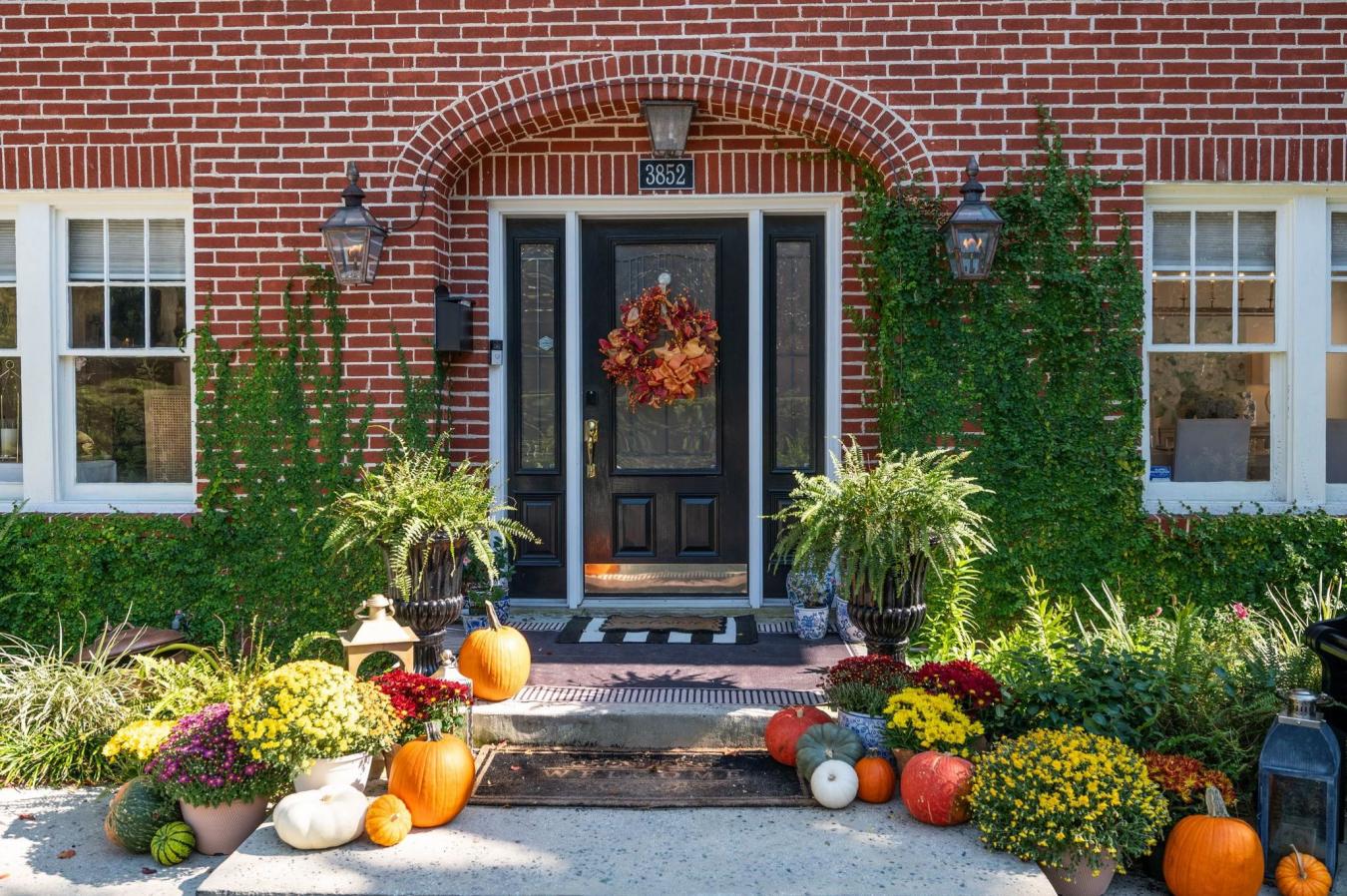 Jacksonville, Duval, 32205, United States, 3 Bedrooms Bedrooms, ,2 BathroomsBathrooms,Residential,For Sale,1953563