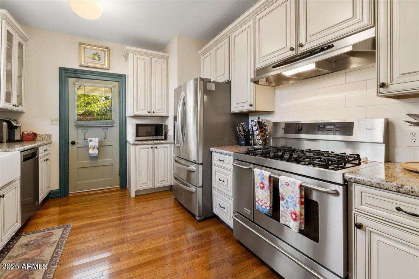 Prescott, Yavapai, 86303, United States, 5 Bedrooms Bedrooms, ,2 BathroomsBathrooms,Residential,For Sale,1953561