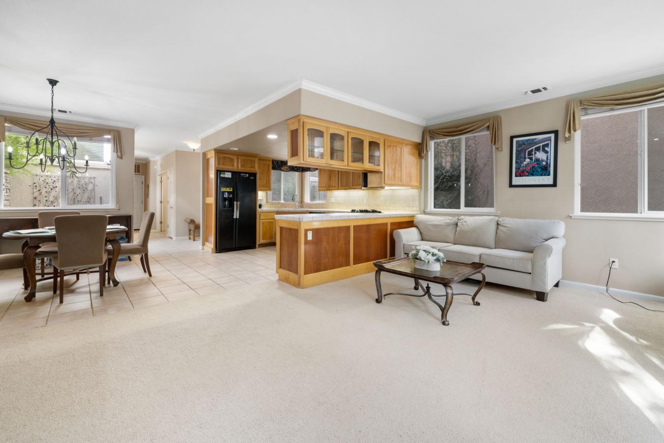 Sacramento, Sacramento, 95864, United States, 4 Bedrooms Bedrooms, ,3 BathroomsBathrooms,Residential,For Sale,1953559