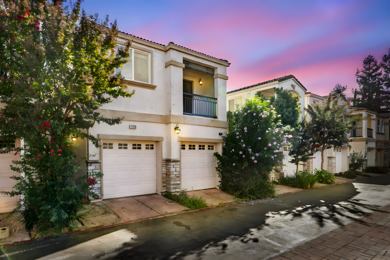 Sacramento, Sacramento, 95864, United States, 4 Bedrooms Bedrooms, ,3 BathroomsBathrooms,Residential,For Sale,1953559