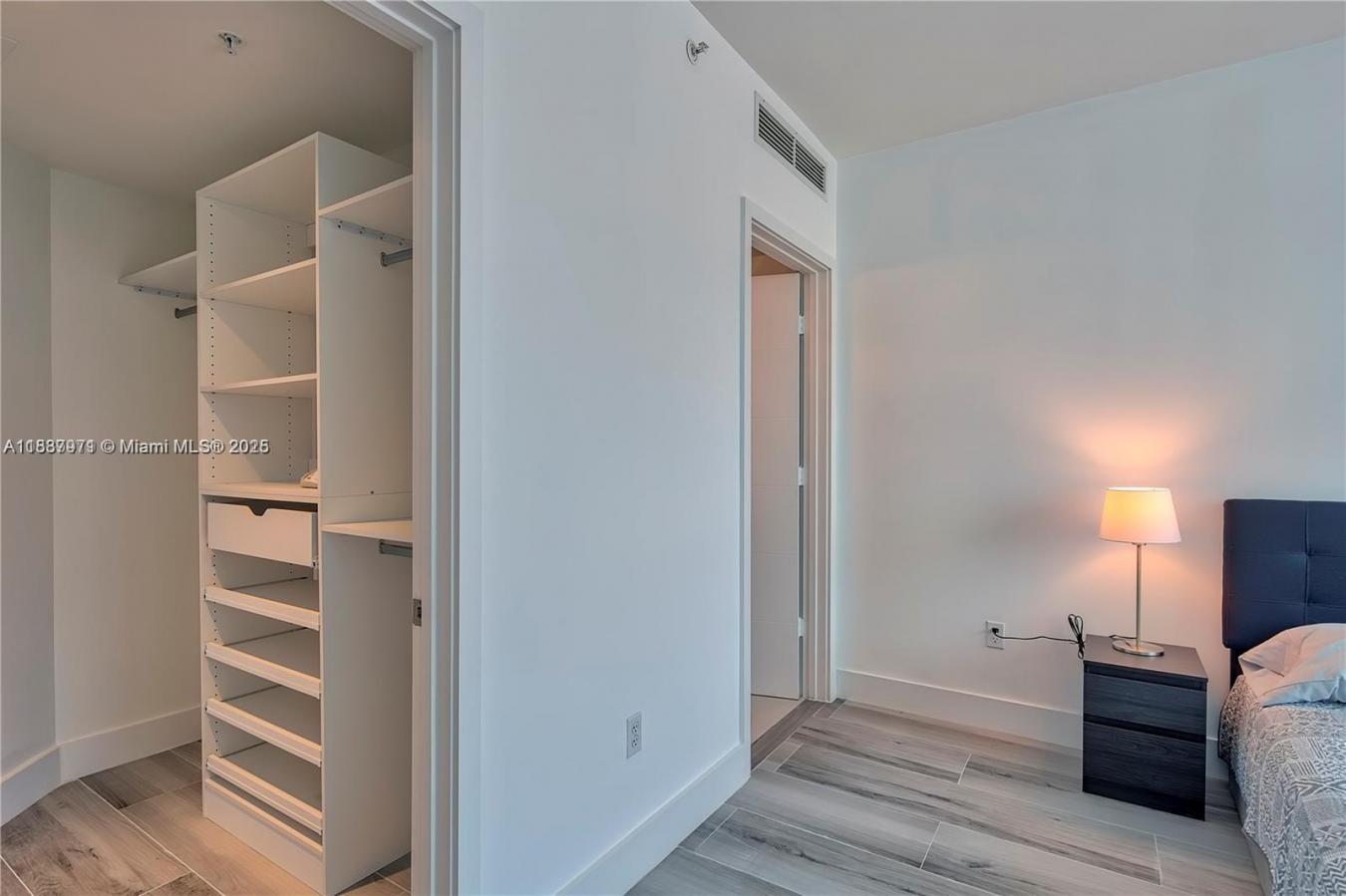 Be the lucky one to live in this beautiful CORNER UNIT with 2/2 and 1/ – image 11