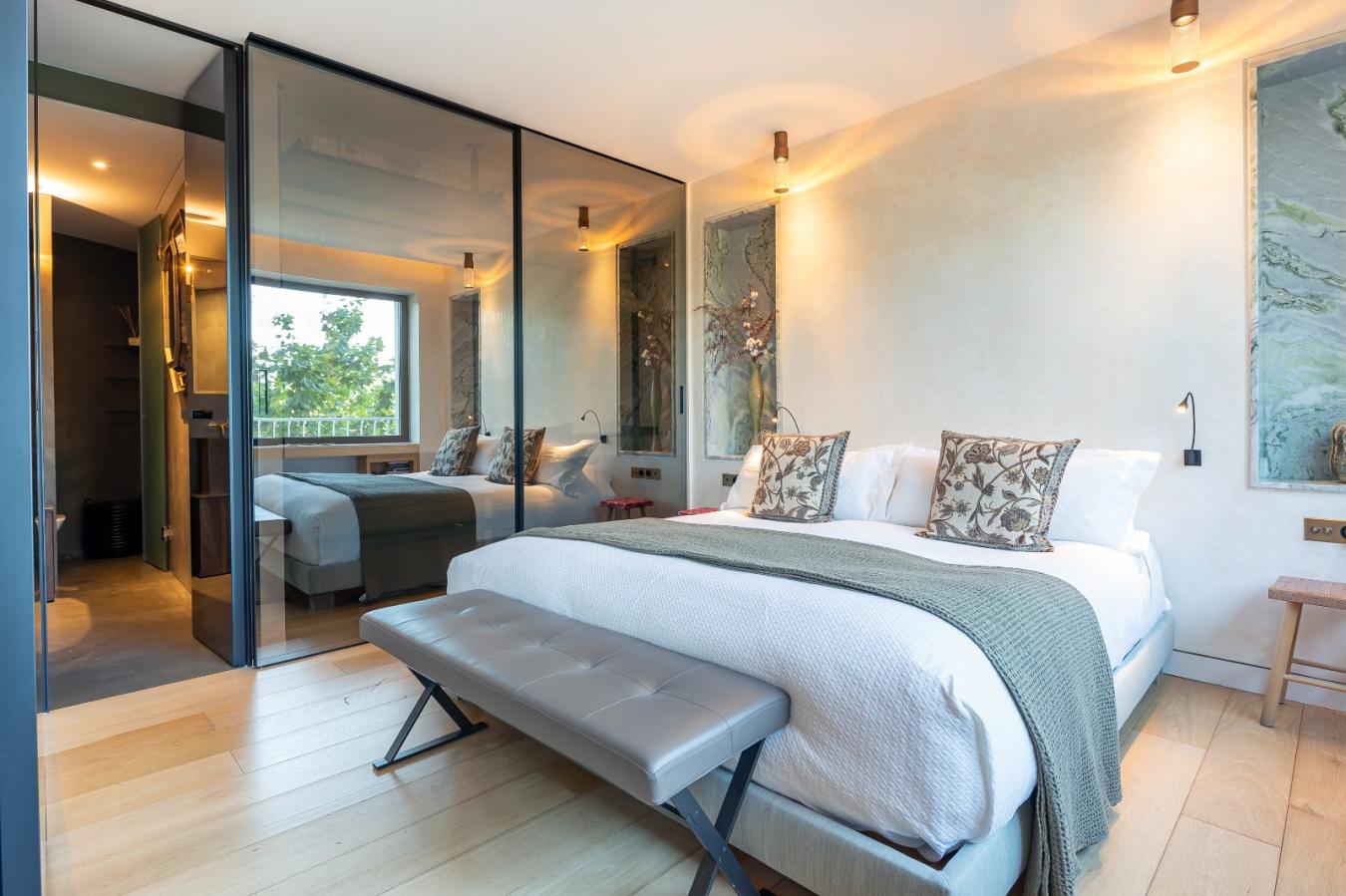 Madrid, Madrid, 28007, Spain, 3 Bedrooms Bedrooms, ,3 BathroomsBathrooms,Residential,For Sale,1953557