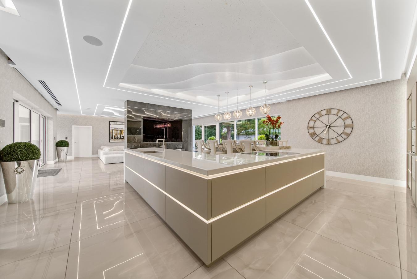 Formby, UK, L37 2DA, United Kingdom, 4 Bedrooms Bedrooms, ,4 BathroomsBathrooms,Residential,For Sale,1953556