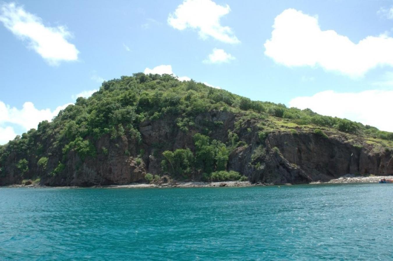 Petite Nevis, St. Vincent & Grenadines, ,Residential,For Sale,1953554