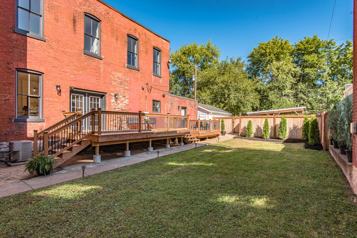 St Louis, St Louis City, 63118, United States, 4 Bedrooms Bedrooms, ,4 BathroomsBathrooms,Residential,For Sale,1953551