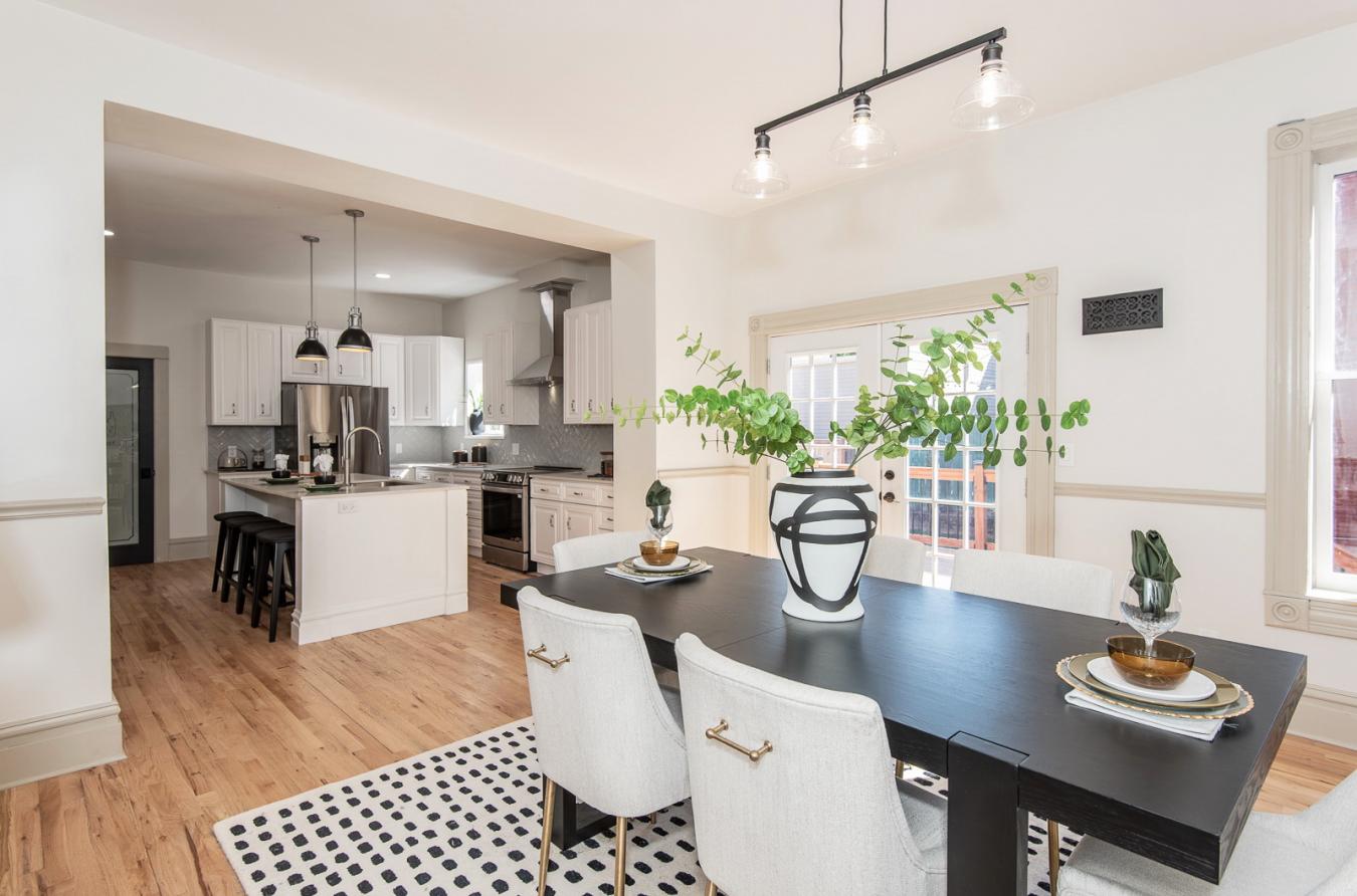 St Louis, St Louis City, 63118, United States, 4 Bedrooms Bedrooms, ,4 BathroomsBathrooms,Residential,For Sale,1953551