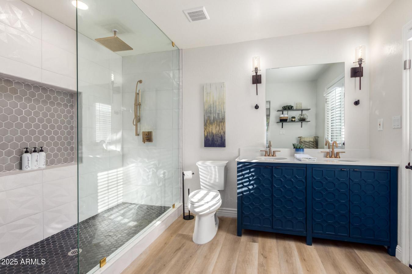 Scottsdale, Maricopa, 85254, United States, 5 Bedrooms Bedrooms, ,3 BathroomsBathrooms,Residential,For Sale,1953545