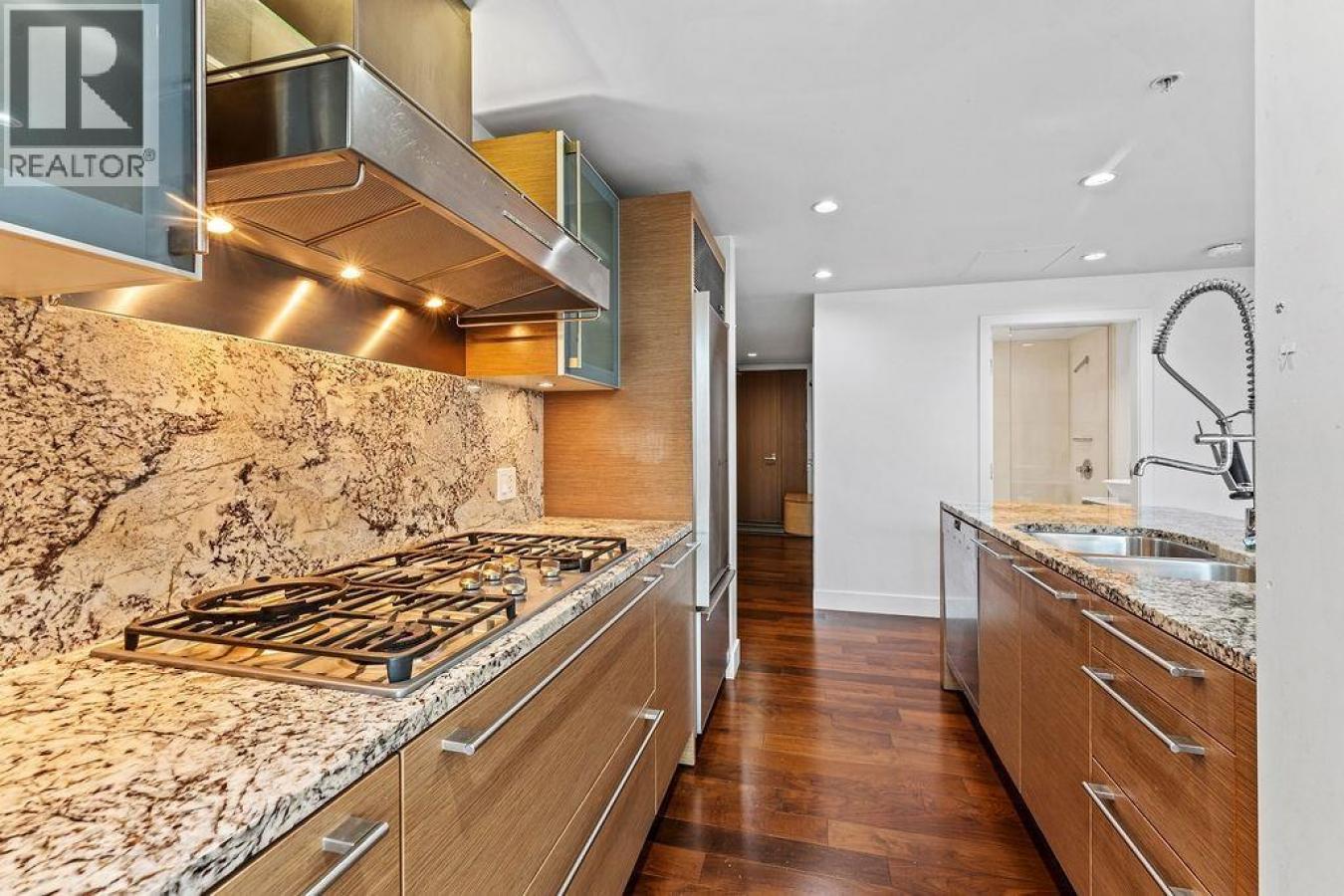Vancouver, BC, V6E4V2, Canada, 2 Bedrooms Bedrooms, ,2 BathroomsBathrooms,Residential,For Sale,1953544 Vancouver, BC, V6E4V2, Canada, 2 Bedrooms Bedrooms, ,2 BathroomsBathrooms,Residential,For Sale,1953544