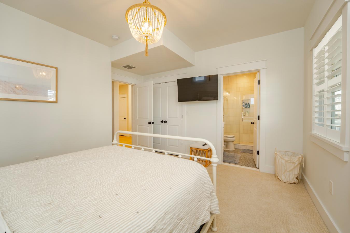 North Wildwood, Cape May, 08260, United States, 5 Bedrooms Bedrooms, ,4 BathroomsBathrooms,Residential,For Sale,1953542