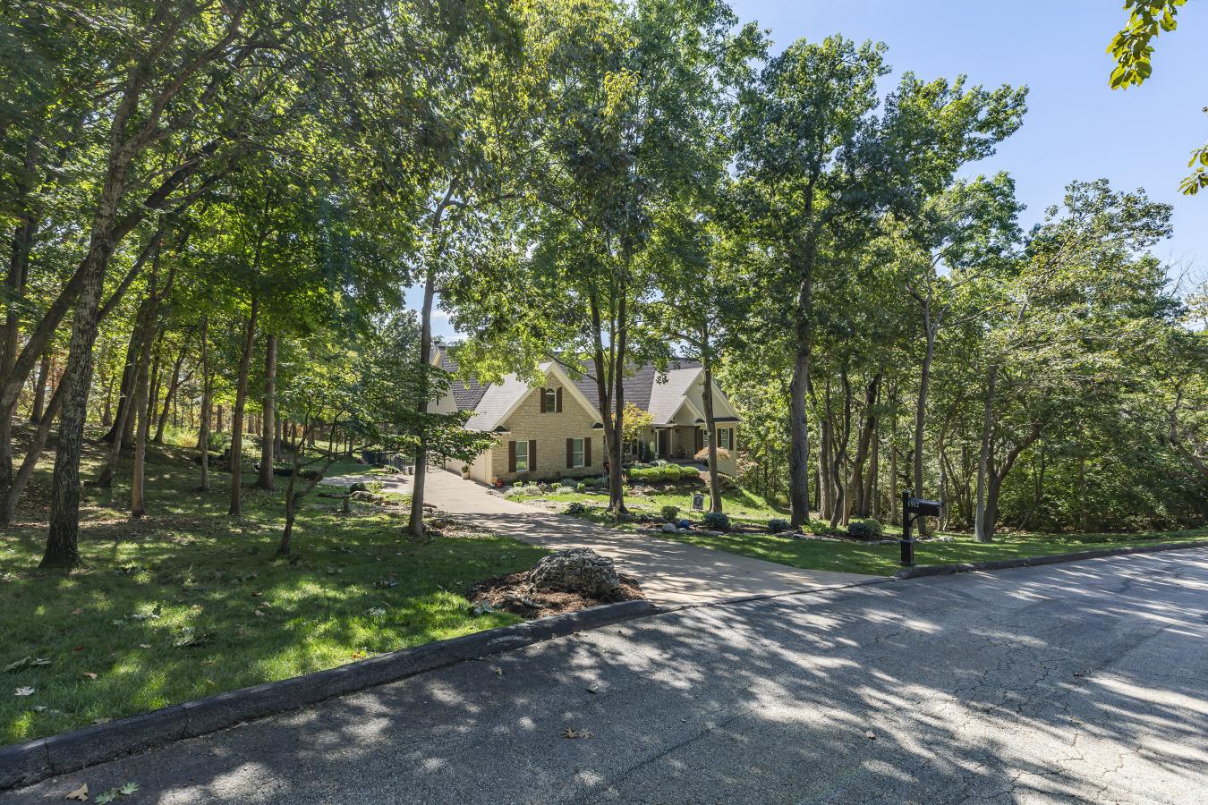 Wildwood, St. Louis, 63038, United States, 5 Bedrooms Bedrooms, ,3 BathroomsBathrooms,Residential,For Sale,1953541