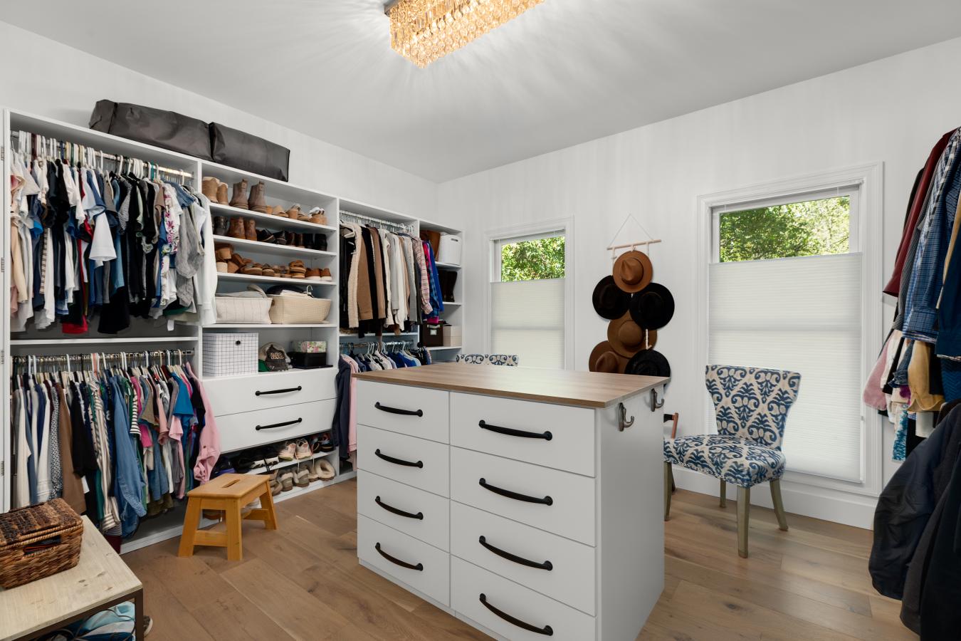 Wildwood, St. Louis, 63038, United States, 5 Bedrooms Bedrooms, ,3 BathroomsBathrooms,Residential,For Sale,1953541