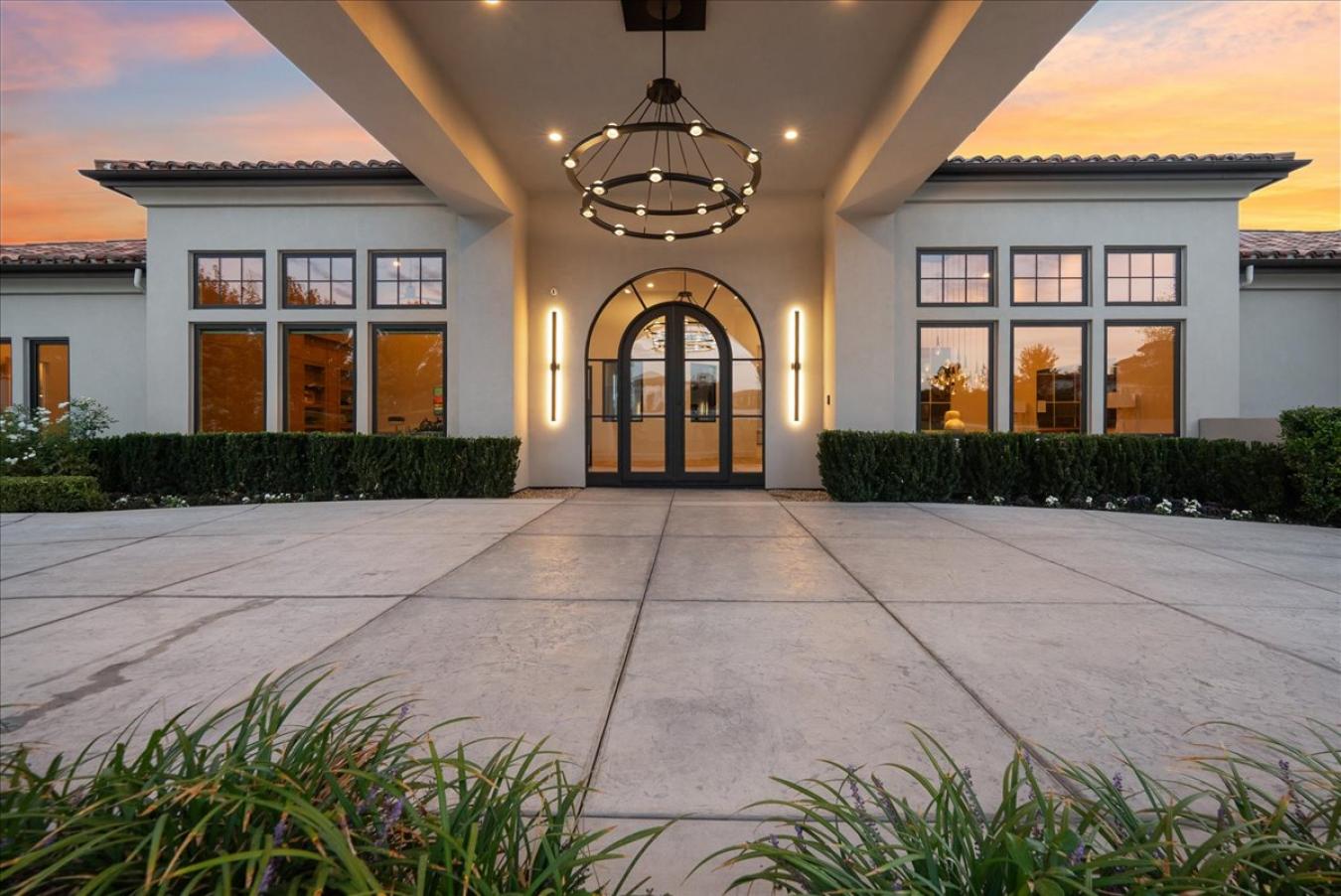 Granite Bay, Placer, 95746, United States, 6 Bedrooms Bedrooms, ,7 BathroomsBathrooms,Residential,For Sale,1953922
