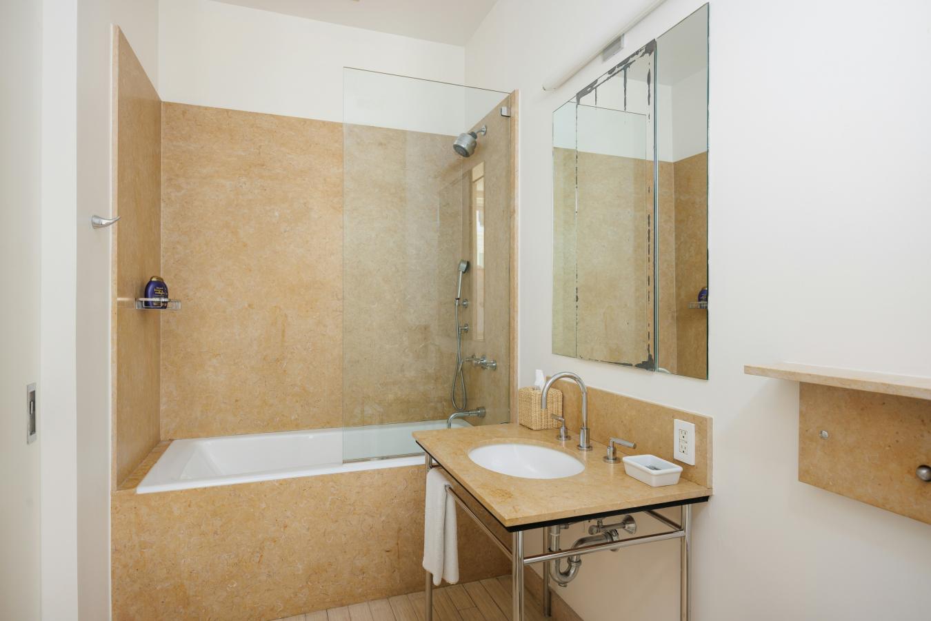 Soho, New York, 10012, United States, 2 Bedrooms Bedrooms, ,2 BathroomsBathrooms,Residential,For Sale,1953537