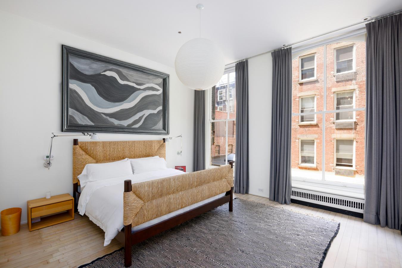 Soho, New York, 10012, United States, 2 Bedrooms Bedrooms, ,2 BathroomsBathrooms,Residential,For Sale,1953537